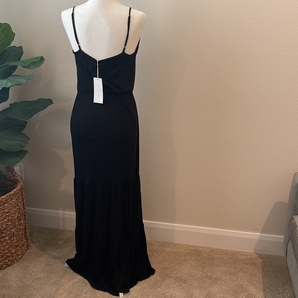 Lush Maxi Dress - Picture 2 of 6